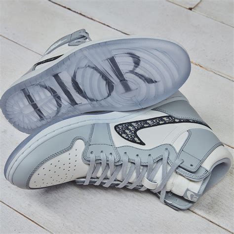 air jordan dior where to buy